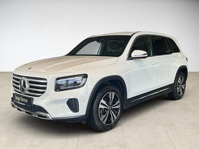 Mercedes GLB220