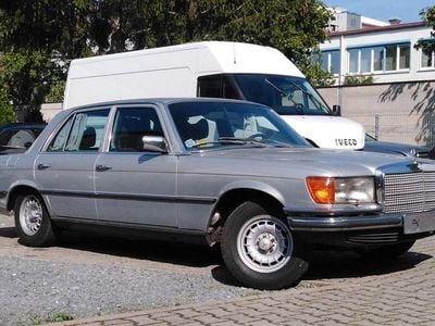 Gebraucht Mercedes S280 177 PS (130 kW) 1977 Silber Limousine