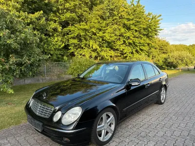 Gebraucht Mercedes E400 260 PS (191 kW) 2003 Schwarz Limousine