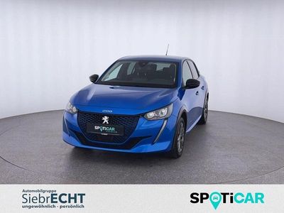 Gebraucht Peugeot e-208 Allure 100 kW (136 PS) 2023 Blau Kleinwagen