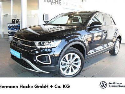 Second-hand VW T-Roc Style 150 CP (110 kW) 2024 Negru SUV