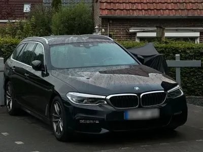 Gebraucht BMW 530 M Sport 265 PS (194 kW) 2018 Blau Kombi