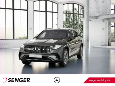 Gebraucht Mercedes GLC200 AMG line 204 PS (150 kW) 2023 Grau SUV
