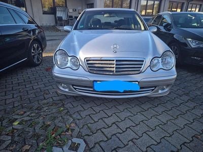 Mercedes C200