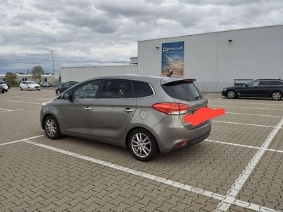 Gebraucht Kia Carens Edition 7 136 PS (100 kW) 2013 Van / Kleinbus