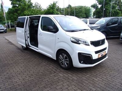 Peugeot Traveller