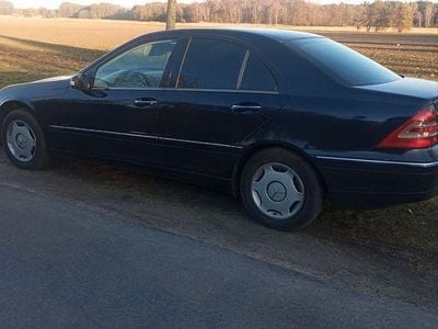 Gebraucht Mercedes 200 204 PS (150 kW) 2003 Blau Limousine