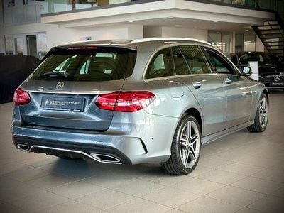 Usata Mercedes C220 AMG line 194 CV (142 kW) 2019