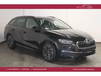 Gebraucht Skoda Octavia Tour 150 PS (110 kW) 2025 Schwarzmagic perleffekt Kombi