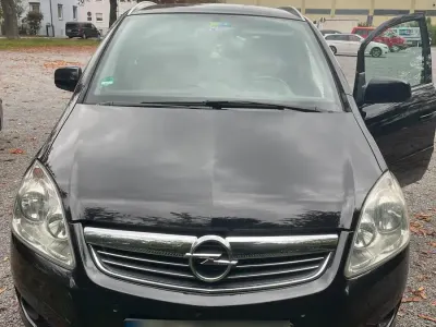 Gebraucht Opel Zafira 150 PS (110 kW) 2009 Schwarz Van / Kleinbus