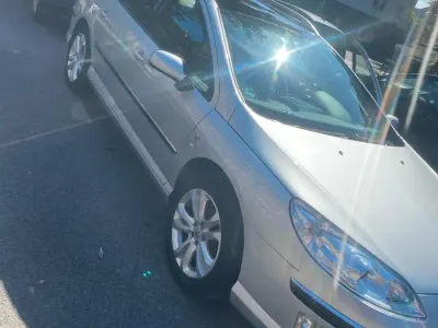 Gebraucht Peugeot 407 140 PS (102 kW) 2008 Silber Kombi