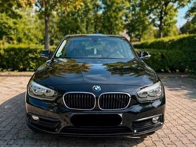 Gebraucht BMW 116 Advantage 109 PS (80 kW) 2016 Schwarz Kleinwagen
