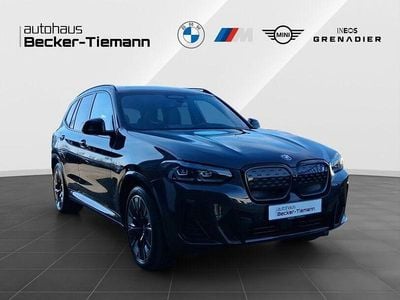 Gebraucht BMW iX3 Impressive 210 kW (286 PS) 2023 Sophistograu brillanteffekt SUV
