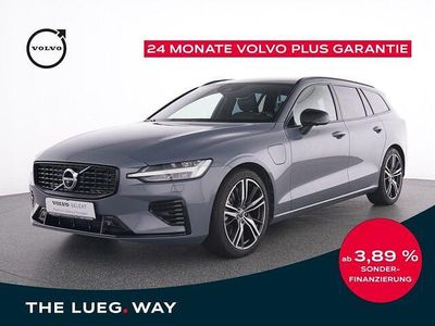 Gebraucht Volvo V60 Plus 341 PS (250 kW) 2022 Grau thunder grey / metallic Kombi