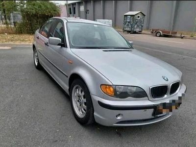BMW 318