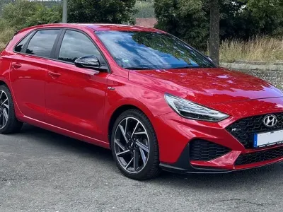 Gebraucht Hyundai i30 N Line 160 PS (117 kW) 2024 Rot Limousine
