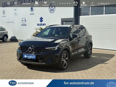 Schwarz Gebraucht 2024 Volvo XC40 Plus SUV | 36.390 € (Fairer Preis)