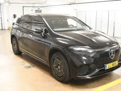 Gebraucht Mercedes EQS450+ AMG 264 kW (360 PS) 2023 Schwarz SUV