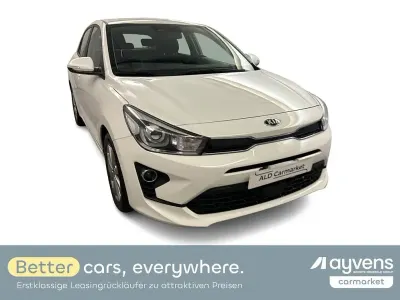 Usado Kia Rio Vision 101 HP (74 kW) 2021 Branco Citadino