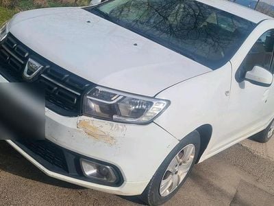 Second-hand Dacia Logan 54 CP (39 kW) 2017 Alb Berlinǎ