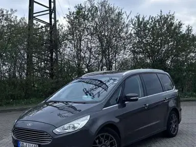 Gebraucht Ford Galaxy Titanium 150 PS (110 kW) 2019 Grau Van / Kleinbus
