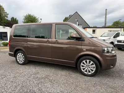 Gebraucht VW Multivan Team 179 PS (131 kW) 2010 Braun Van / Kleinbus