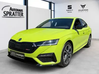 Używany Skoda Octavia RS 245 KM (180 kW) 2024 Zielony Sedan/Limuzyna