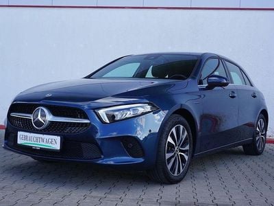 Gebraucht Mercedes A250 Style 218 PS (160 kW) 2020 Denimblau metalliclack 667u (metallic) Limousine