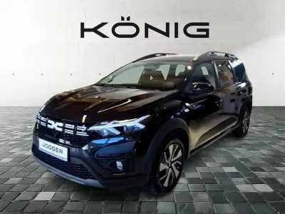 Gebraucht Dacia Jogger Expression 110 PS (80 kW) 2025 Schwarz Van / Kleinbus