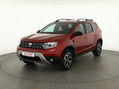Second-hand Dacia Duster Celebration 131 CP (96 kW) 2021 Roșu SUV