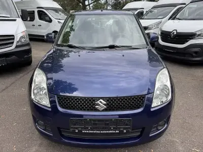 Gebraucht Suzuki Swift Comfort 92 PS (67 kW) 2009 Cats eye blue (metallic) Kleinwagen