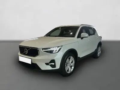 Gebraucht Volvo XC40 Core 163 PS (119 kW) 2024 Weiß SUV