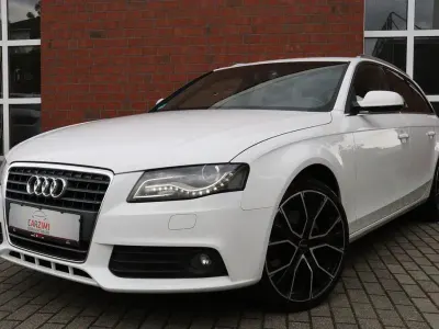 Używany Audi A4 Ambiente 143 KM (105 kW) 2011 Biały Kombi