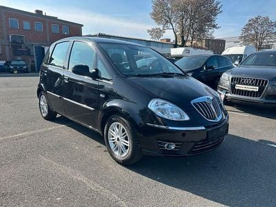 Gebraucht Lancia Musa 95 PS (69 kW) 2010 Schwarz Van / Kleinbus