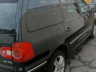 Second-hand VW Sharan 140 CP (102 kW) 2007 Albastru Monovolum