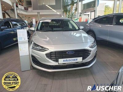 Używany Ford Focus Titanium X 125 KM (91 kW) 2024 Srebrny Sedan/Limuzyna