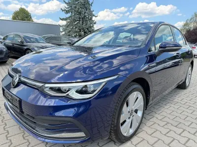 Gebraucht VW Golf VII Style 150 PS (110 kW) 2021 Blau Kleinwagen