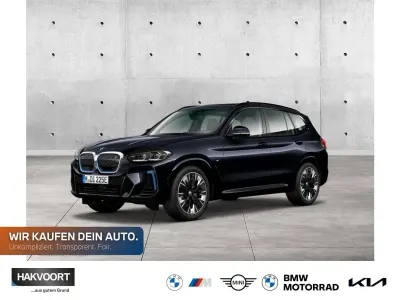 Gebraucht BMW iX3 Impressive 210 kW (286 PS) 2022 Carbonschwarz SUV