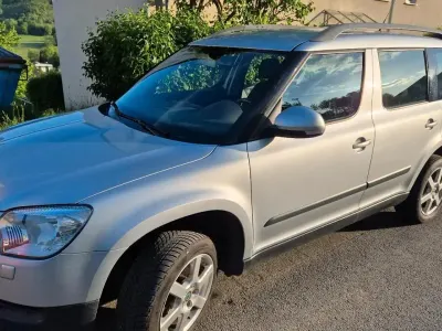 Gebraucht Skoda Yeti Ambition 140 PS (102 kW) 2011 Silber SUV
