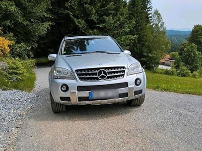 Mercedes ML63 AMG