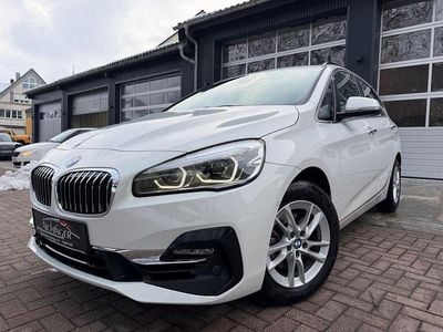 Weiß Gebraucht 2018 BMW 220 Luxury Line Kombi | 14.999 € (Fairer Preis)