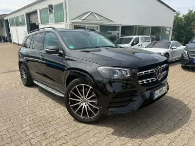 Gebraucht Mercedes GLS450 AMG 367 PS (269 kW) 2024 Schwarz SUV