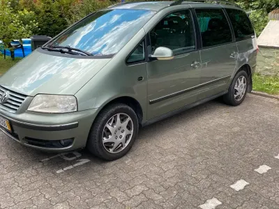 Gebraucht VW Sharan 130 PS (95 kW) 2004 Grün Van / Kleinbus