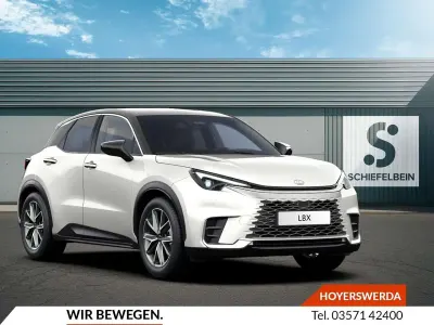 Neu Lexus LBX 136 PS (100 kW) 2026 Manhattangrau SUV
