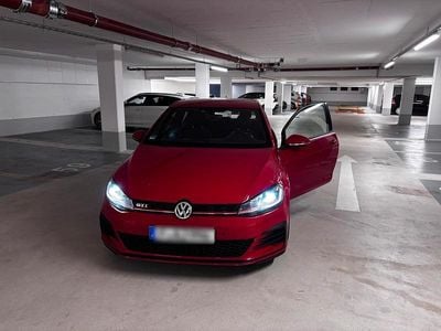 VW Golf VII