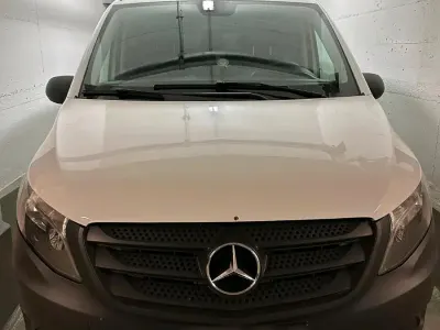 Gebraucht Mercedes Vito 163 PS (119 kW) 2016 Weiß Van