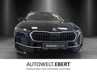 Neu Skoda Octavia Tour 150 PS (110 kW) 2025 Schwarz Kombi