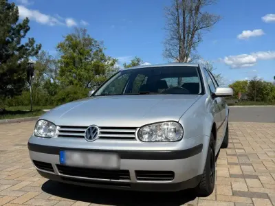 Gebraucht VW Golf IV 75 PS (55 kW) 1999 Silber Kleinwagen