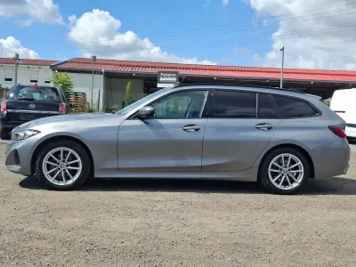 Gebraucht BMW 318 Sport Line 150 PS (110 kW) 2022 Grau Kombi