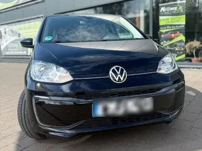 Gebraucht VW e-up! Style 61 kW (83 PS) 2021 Schwarz Kleinwagen